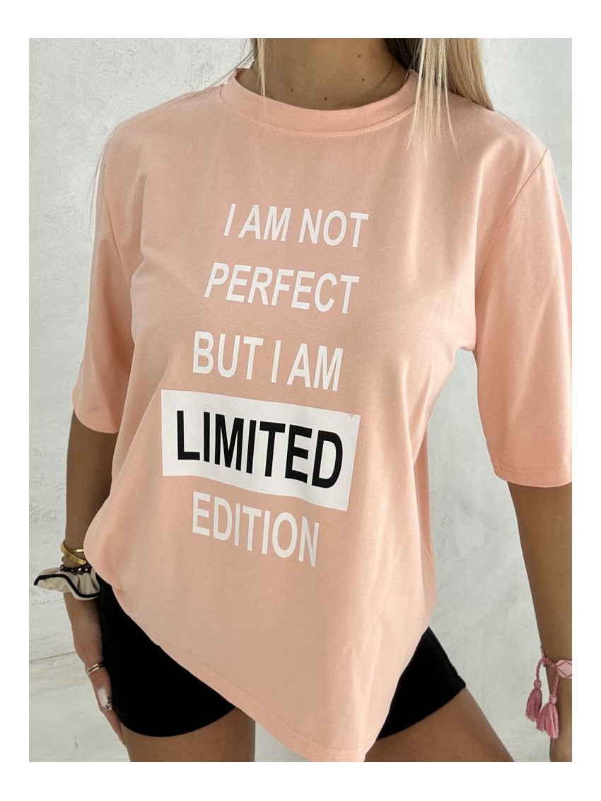 T-shirt I am not perfect but I am limited edition - brzoskwiniowy